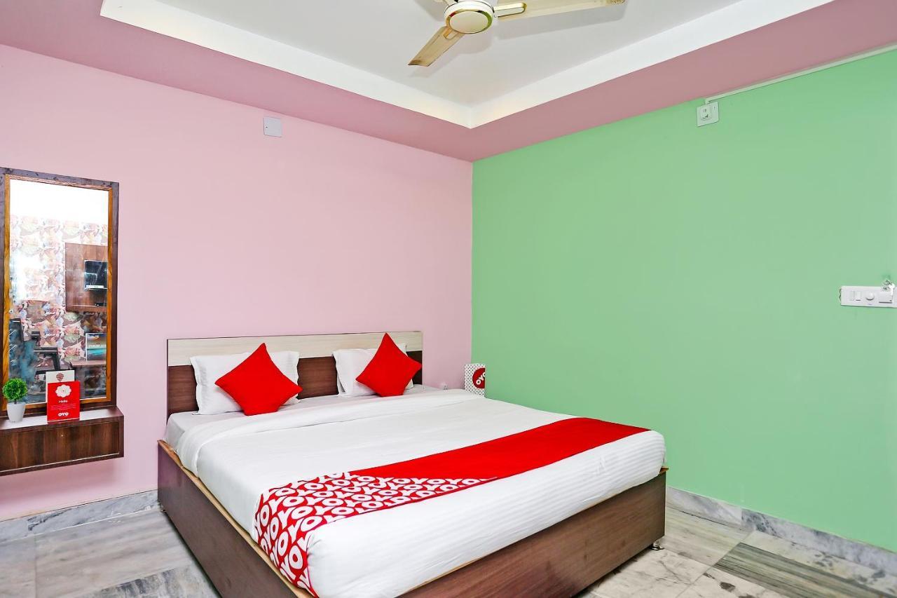 Super Collection O Aryan Hotel Khandagiri Exterior photo