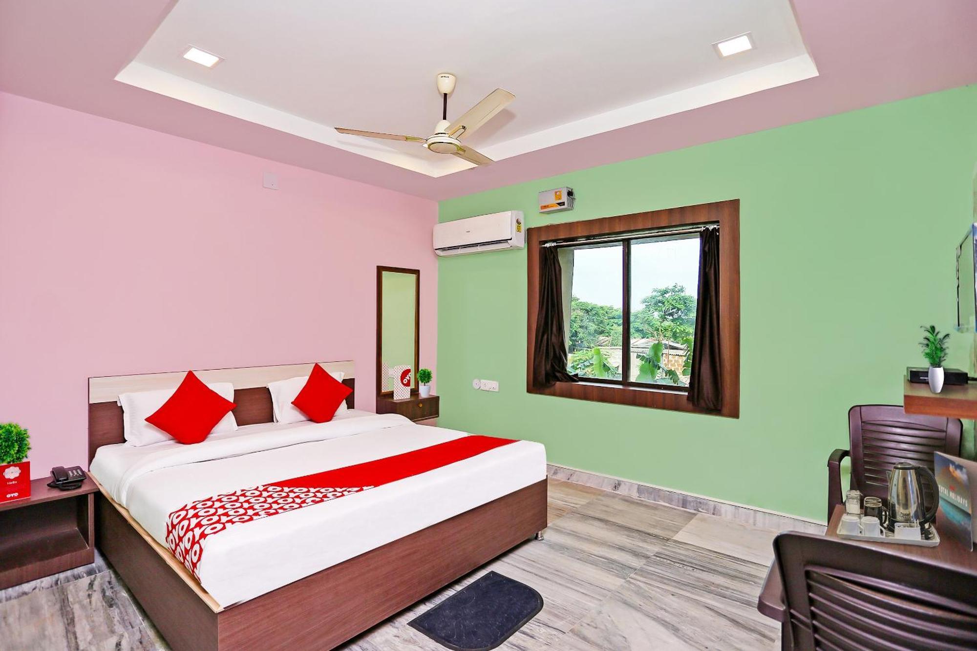 Super Collection O Aryan Hotel Khandagiri Exterior photo